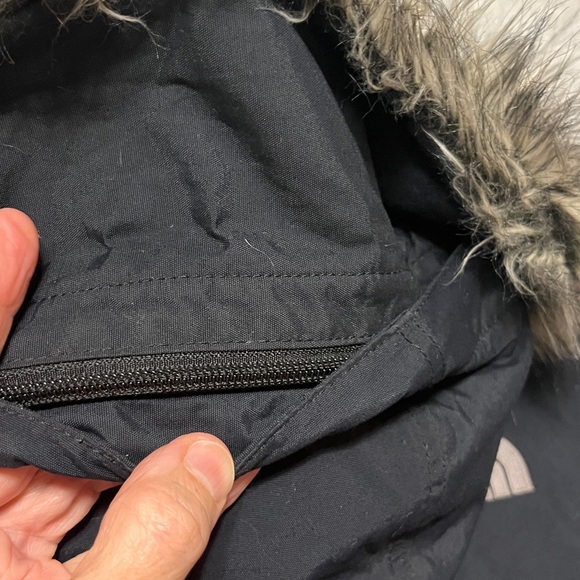 The North Face Goose Down 550 Hood Parka Jacket Black Women's Size Medium nylon - Picture 8 of 16